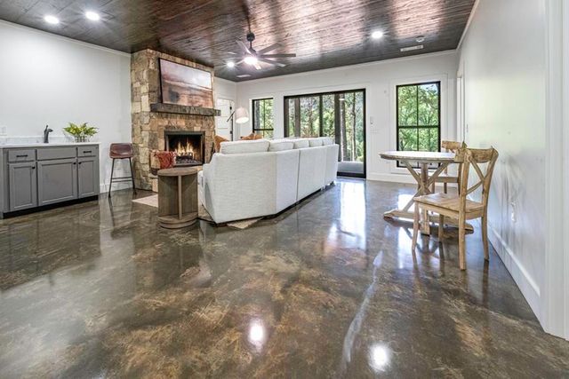 56 Devils Den Overlook, Epworth, GA 30541