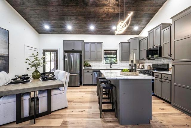 56 Devils Den Overlook, Epworth, GA 30541