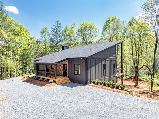 56 Devils Den Overlook, Epworth, GA 30541