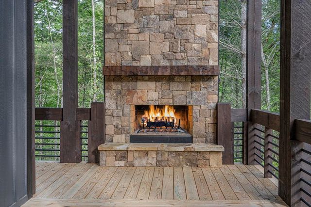 56 Devils Den Overlook, Epworth, GA 30541