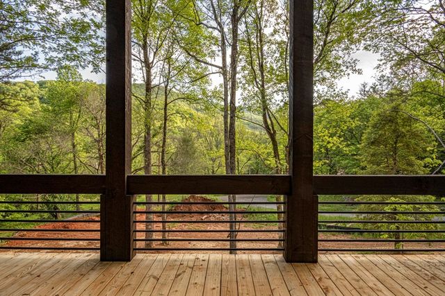 56 Devils Den Overlook, Epworth, GA 30541