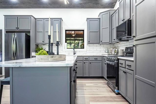 56 Devils Den Overlook, Epworth, GA 30541