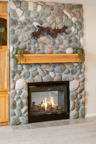 447 Highland Meadow Loop, Redmond, OR 97756