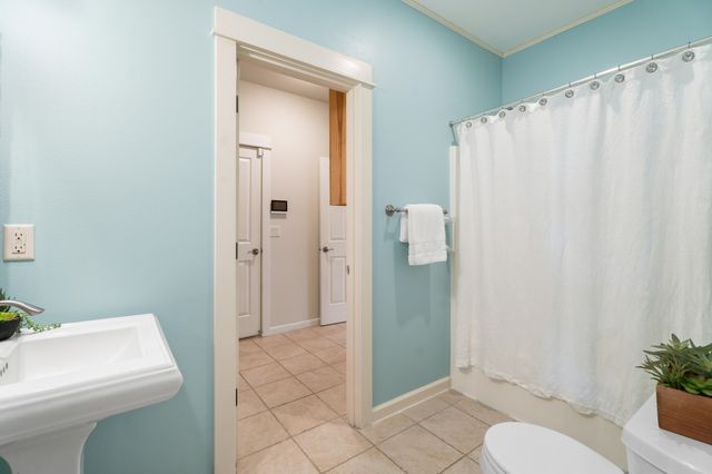 447 Highland Meadow Loop, Redmond, OR 97756