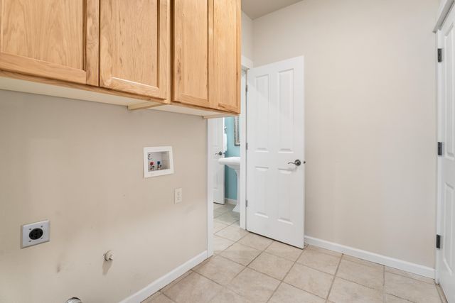 447 Highland Meadow Loop, Redmond, OR 97756