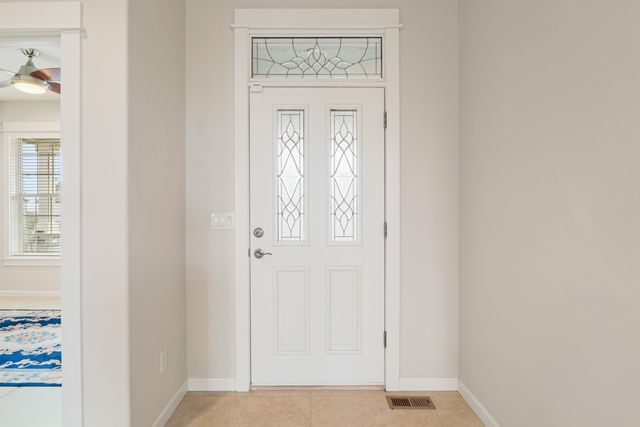 447 Highland Meadow Loop, Redmond, OR 97756