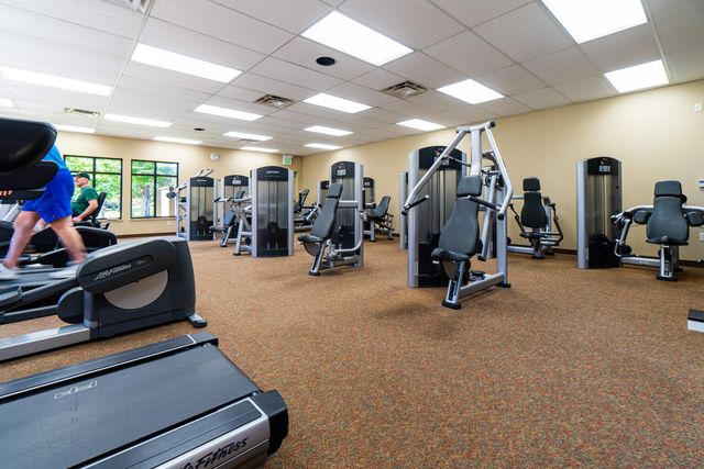 447 Highland Meadow Loop, Redmond, OR 97756