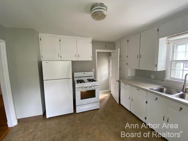 1801 Arborview Boulevard, Ann Arbor, MI 48103