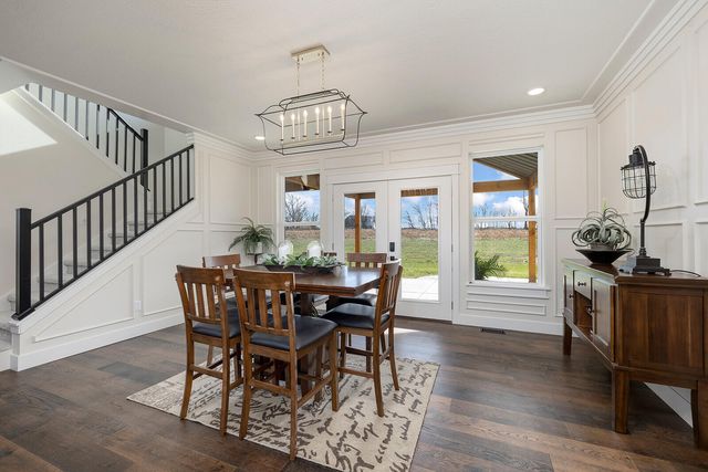 4412 S 86th Road, Bolivar, MO 65613