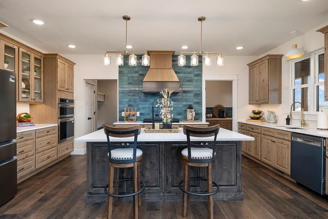 4412 S 86th Road, Bolivar, MO 65613