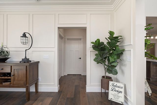 4412 S 86th Road, Bolivar, MO 65613