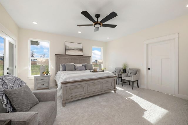 4412 S 86th Road, Bolivar, MO 65613