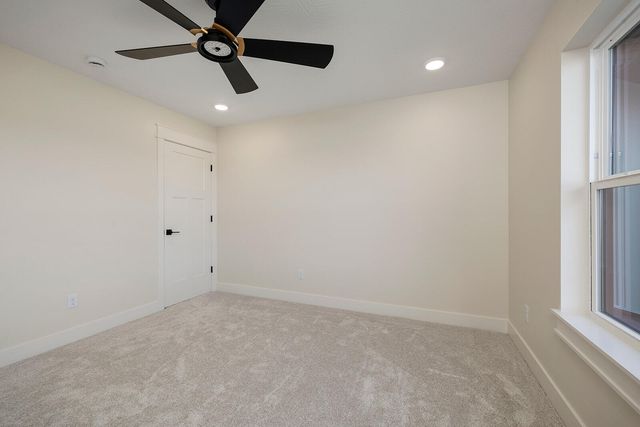 4412 S 86th Road, Bolivar, MO 65613