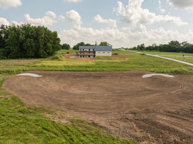 4412 S 86th Road, Bolivar, MO 65613