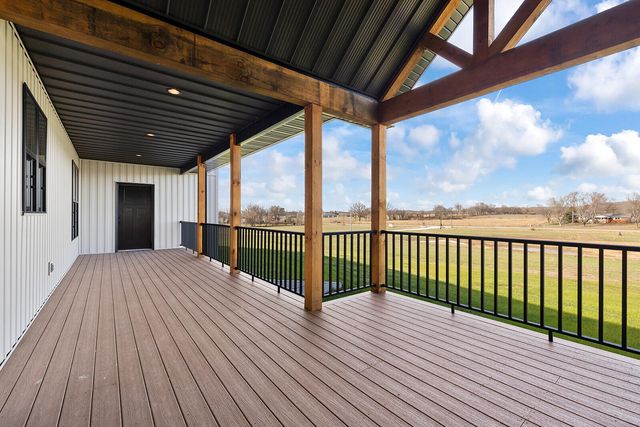 4412 S 86th Road, Bolivar, MO 65613