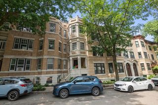60 Marshal St 4, Brookline, MA 02446