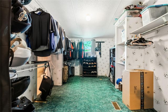 48 Nelwyn Drive, Huntsville, TX 77320
