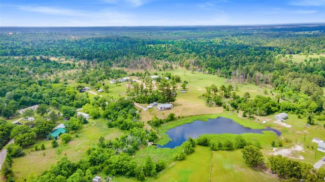 48 Nelwyn Drive, Huntsville, TX 77320