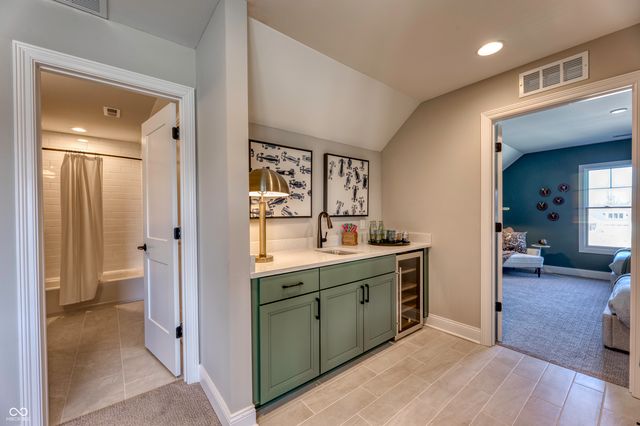 5918 Maple Glen Drive, Noblesville, IN 46062