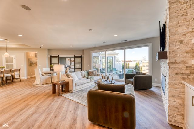 5918 Maple Glen Drive, Noblesville, IN 46062