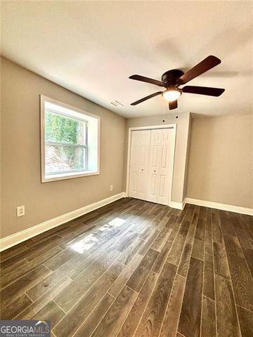 2924 HANDY Drive, Atlanta, GA 30318