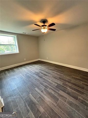 2924 HANDY Drive, Atlanta, GA 30318