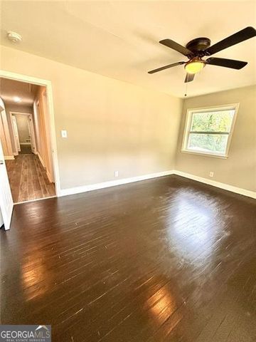 2924 HANDY Drive, Atlanta, GA 30318