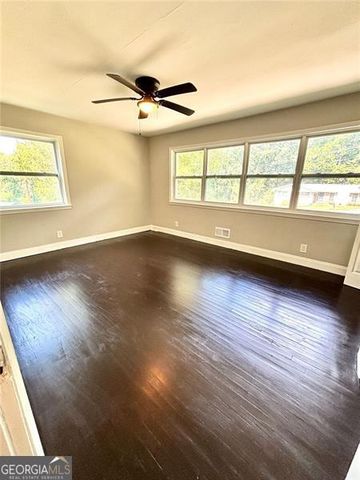 2924 HANDY Drive, Atlanta, GA 30318