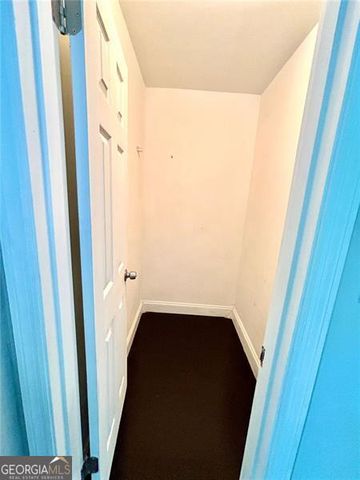 2924 HANDY Drive, Atlanta, GA 30318