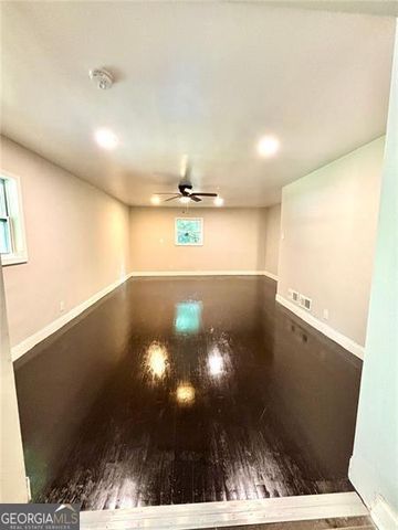 2924 HANDY Drive, Atlanta, GA 30318