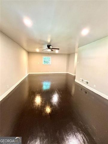 2924 HANDY Drive, Atlanta, GA 30318