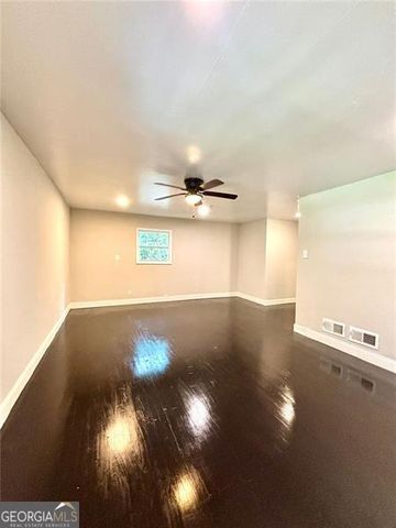 2924 HANDY Drive, Atlanta, GA 30318