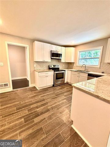 2924 HANDY Drive, Atlanta, GA 30318