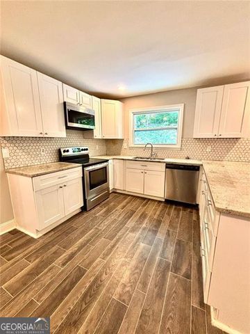 2924 HANDY Drive, Atlanta, GA 30318