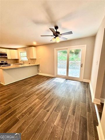 2924 HANDY Drive, Atlanta, GA 30318