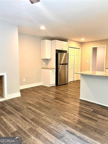 2924 HANDY Drive, Atlanta, GA 30318