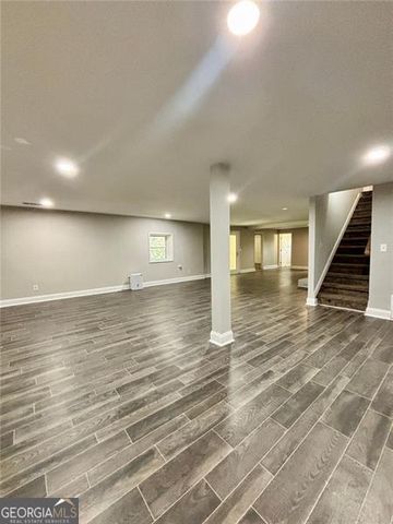 2924 HANDY Drive, Atlanta, GA 30318