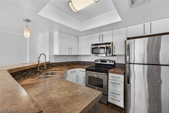 8600 West Charleston Boulevard 2148, Las Vegas, NV 89117