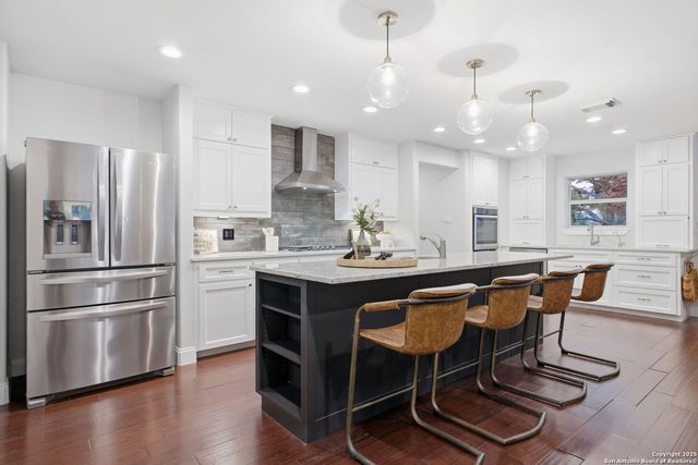 304 HUB DR, Wimberley, TX 78676