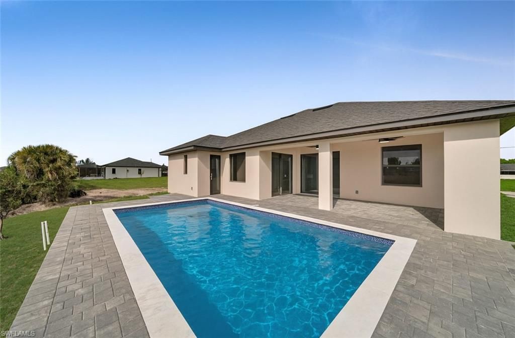 Image 2 of property listing at 2540 NW 6th TER, Cape Coral, FL 33993