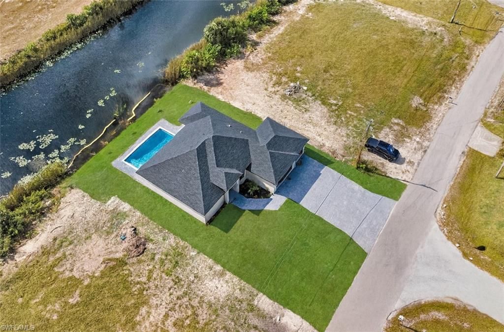 Image 35 of property listing at 2540 NW 6th TER, Cape Coral, FL 33993