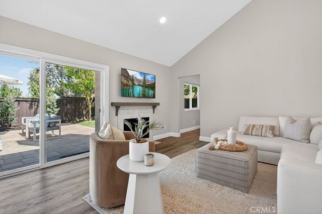 5990 E Prospector, Anaheim Hills, CA 92807