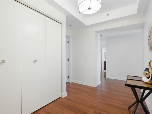 130 N Garland Court 5101, Chicago, IL 60602