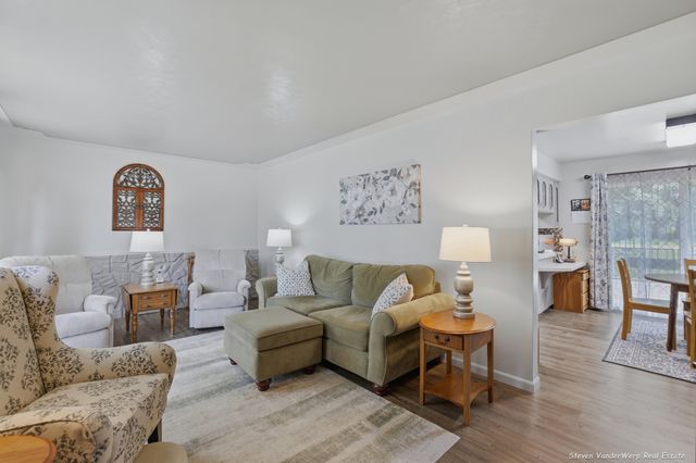 1935 Nielwood Drive, Muskegon, MI 49445