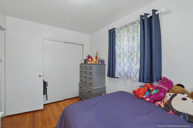 1935 Nielwood Drive, Muskegon, MI 49445