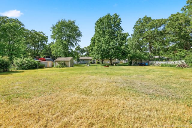 1935 Nielwood Drive, Muskegon, MI 49445