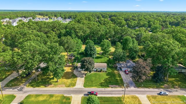 1935 Nielwood Drive, Muskegon, MI 49445