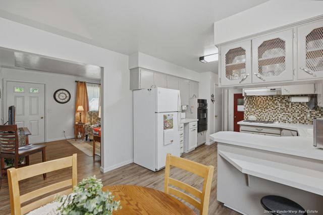 1935 Nielwood Drive, Muskegon, MI 49445
