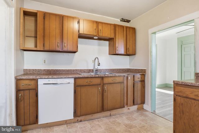 77 MOULSTOWN RD, Abbottstown, PA 17301