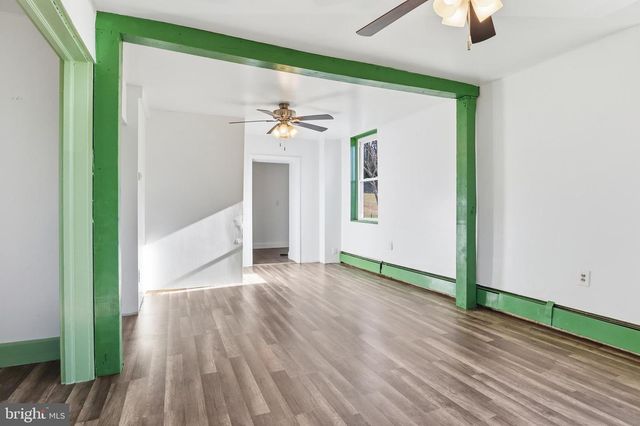 77 MOULSTOWN RD, Abbottstown, PA 17301